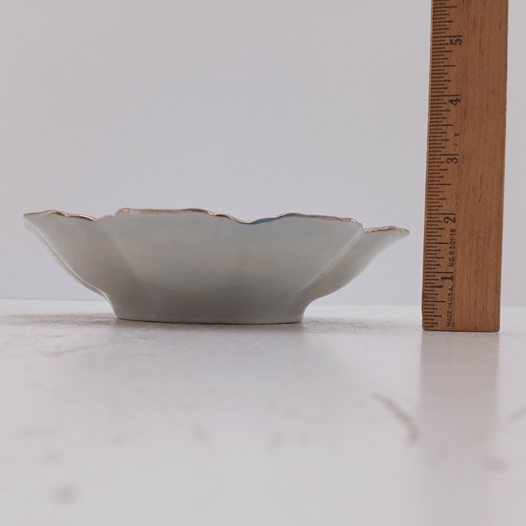 VTG Hand Painted Porcelain Scalloped Dish Blue Floral Gold Trim Japan Plate Bowl - Picture 6 of 6